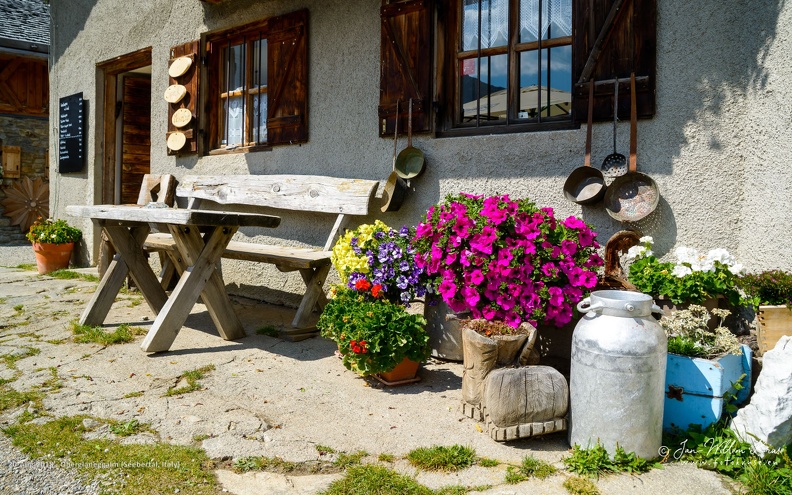Oberglaneggalm (Seebertal, Italy) - GFK-20180820-D800-4903-wallpaper-16_10.jpg Oberglaneggalm (Seebertal, Italy)