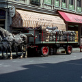 heineken-beer-delivery-horse-carriage-cafe-zwart-amsterdam-1965_SCAN-LS50-JBKRUSE-D0001-T000-SLD-0004.jpg