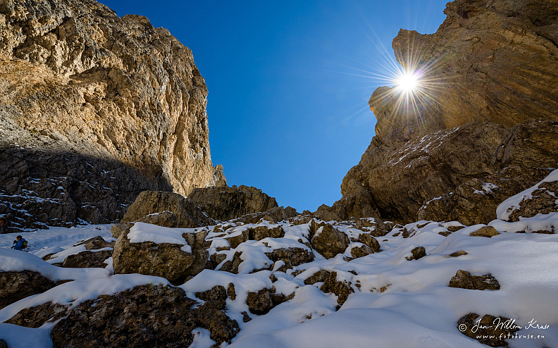Inner part of the Sasso Lungo mountain (Dolomites, Italy)