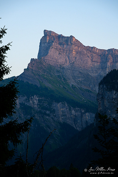 Mountain Pointe de Sales (2495 m) seen from the hamlet of Le Mont