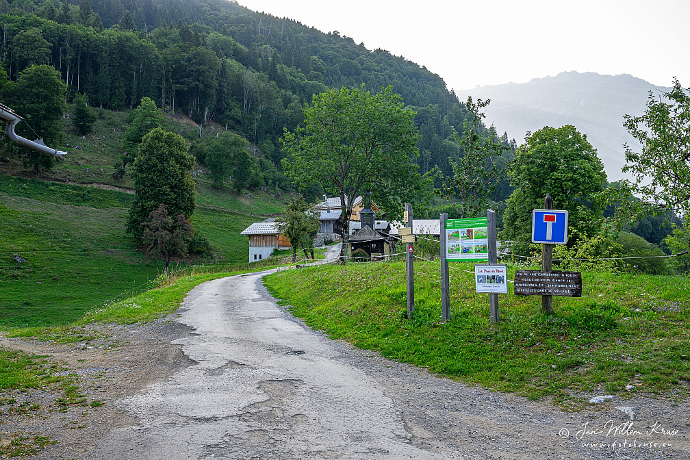 Road to Hamlet of Mont (Le Hameau du Mont)